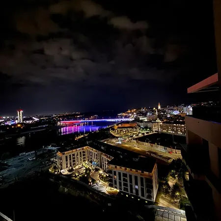 Penthouse With River View BW * Belgrad