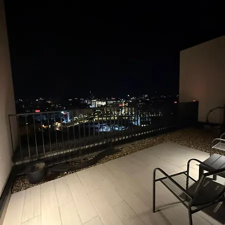 Penthouse With River View BW Apartment