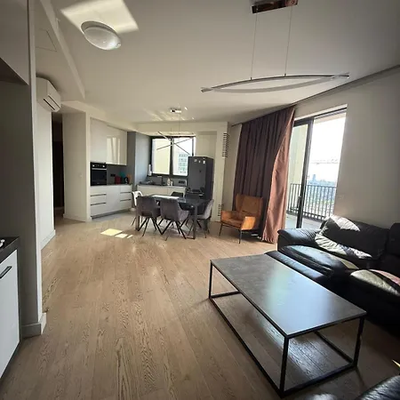 Penthouse With River View BW Apartment *