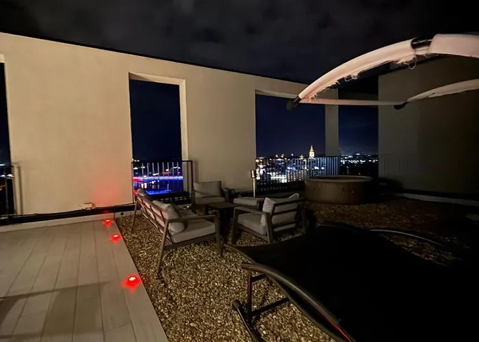 Penthouse With River View BW בלגרד