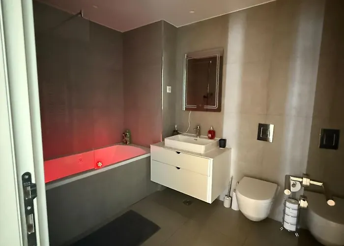 דירה Penthouse With River View BW *