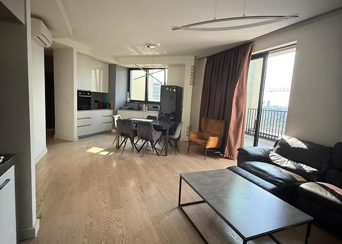 Penthouse With River View BW Apartamento *